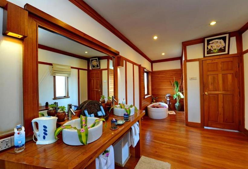 Myanmar Treasure Resorts Inle