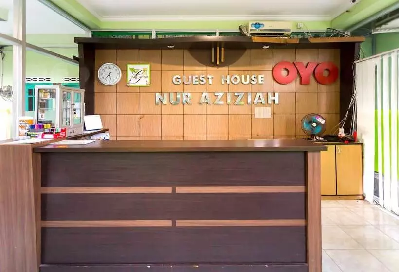 ペンション Nur Aziziah Guest House By Oyo Rooms