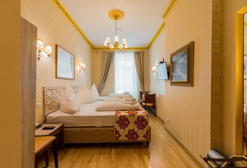 پانسیون Parlamento Rooms