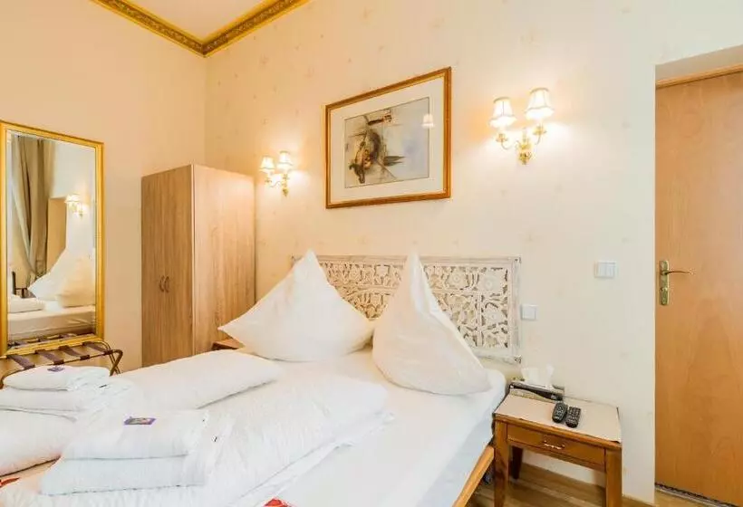 پانسیون Parlamento Rooms