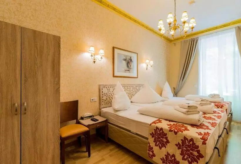 پانسیون Parlamento Rooms