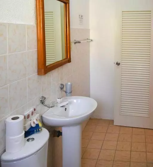 ホテル Alona Vida Beach Resort