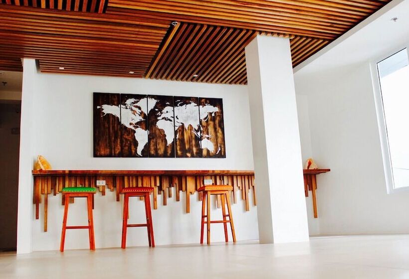 هتل Boracay Suites