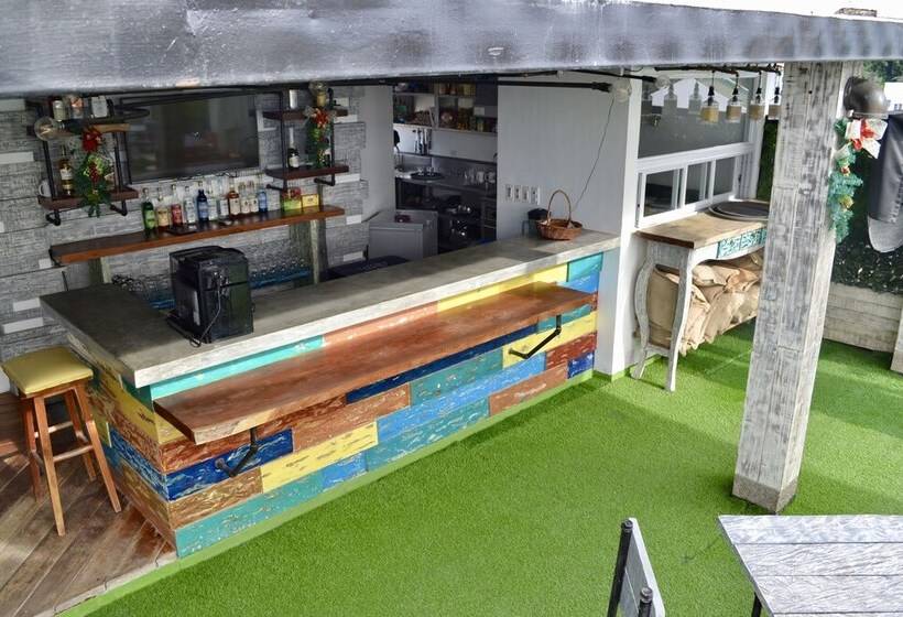 هتل Boracay Suites