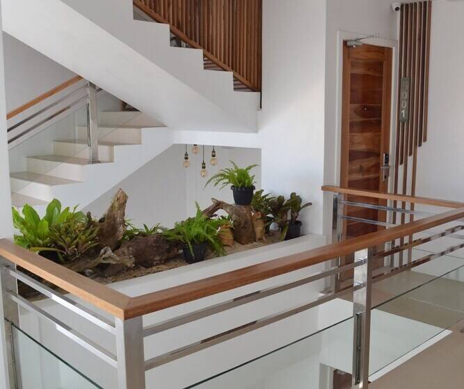 هتل Boracay Suites