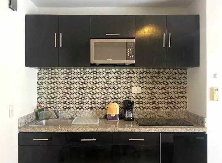 هتل Casa Balam Cancun