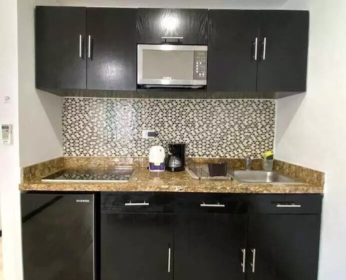 هتل Casa Balam Cancun