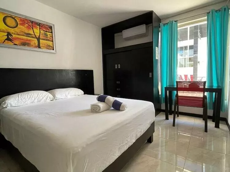 هتل Casa Balam Cancun