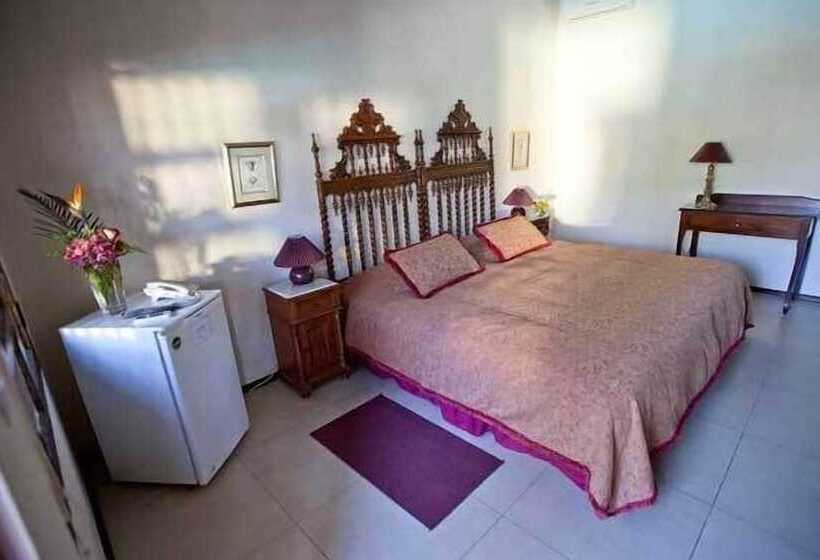 هتل & Hacienda El Carmelo