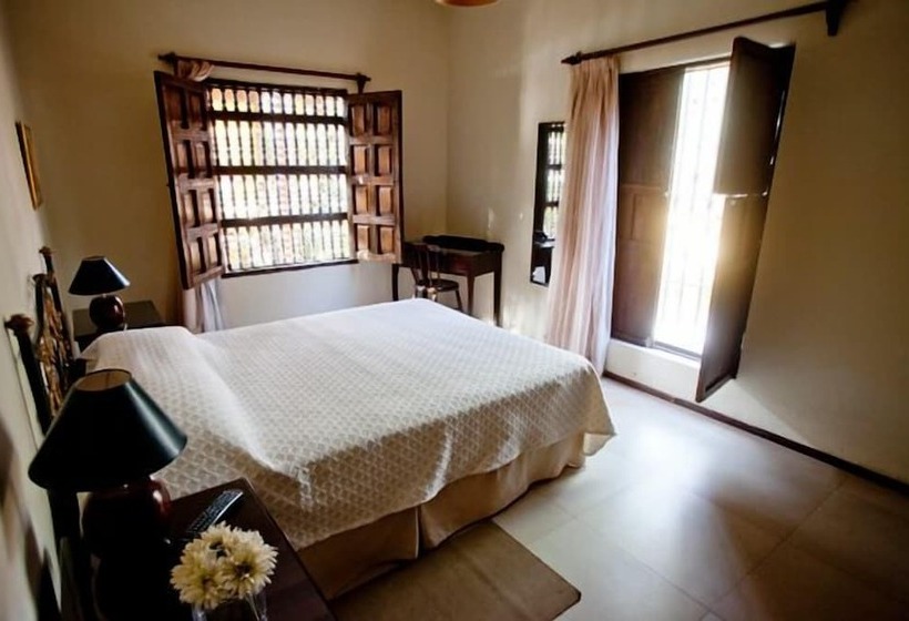 هتل & Hacienda El Carmelo