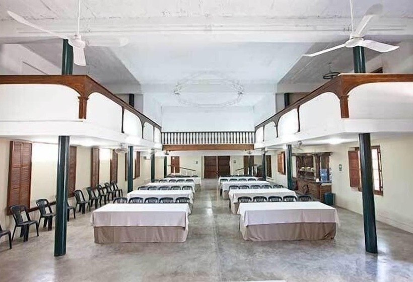 هتل & Hacienda El Carmelo