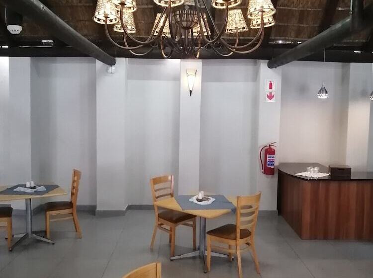 酒店 Outeniquabosch Lodge