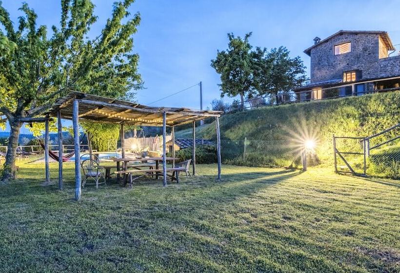 فندق ريفى Agriturismo La Sala