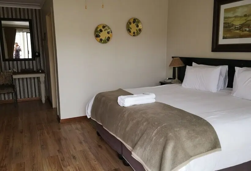 ペンション Nahoon Mouth Guest House