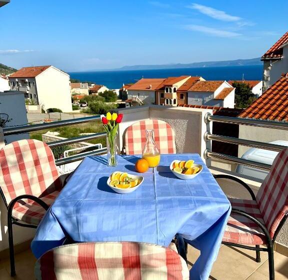 پانسیون Vespera Apartments