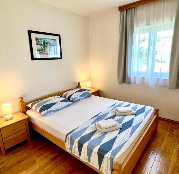 پانسیون Vespera Apartments