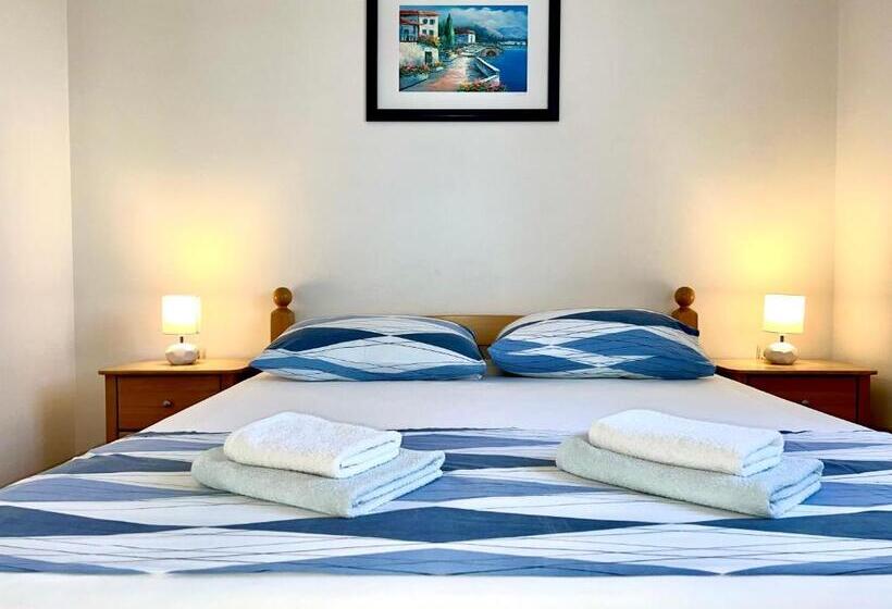 پانسیون Vespera Apartments