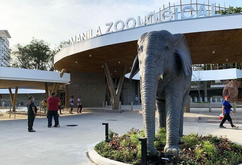 فندق Century Park