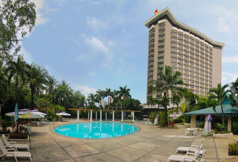 فندق Century Park