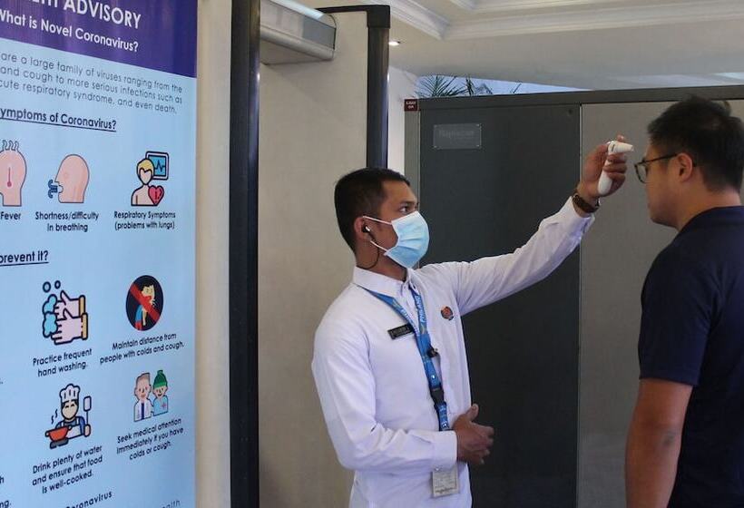 فندق Century Park