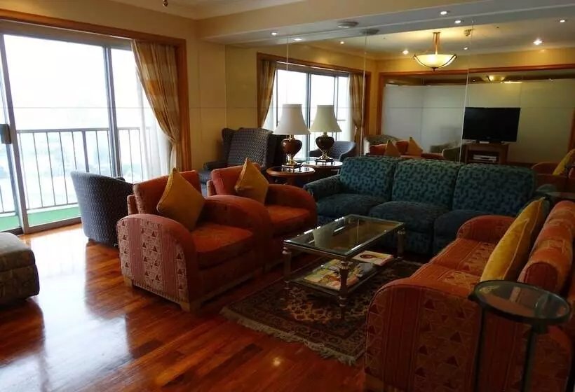 ホテル Century Park