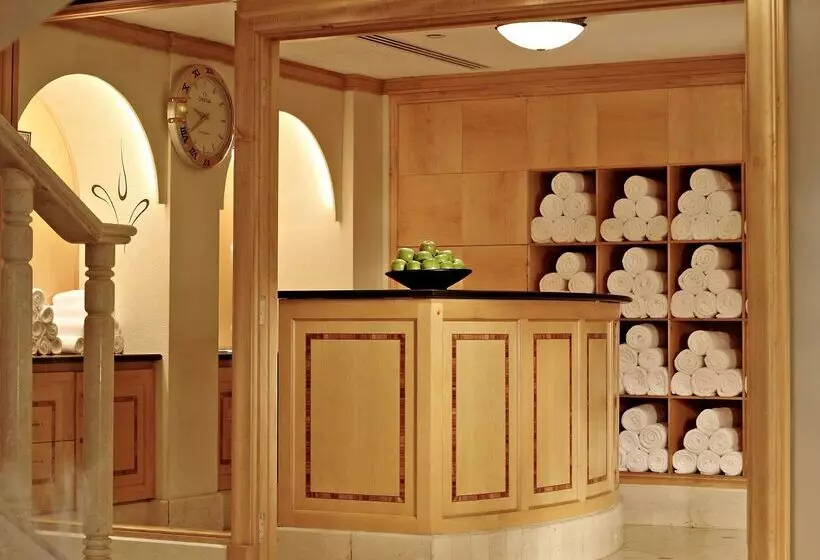 هتل Grand Hyatt Muscat