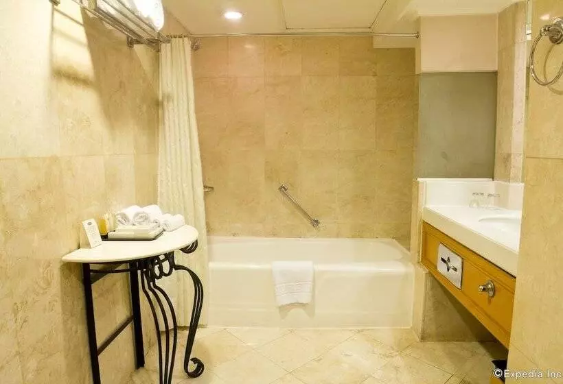 The Heritage Hotel Manila