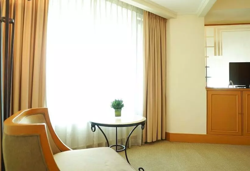 The Heritage Hotel Manila