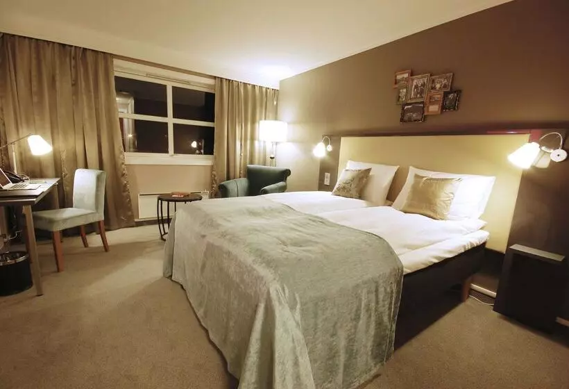 هتل Scandic Bryggen