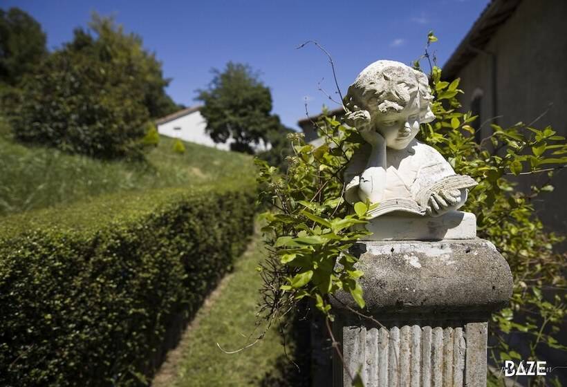 مبيت وإفطار Naturaform