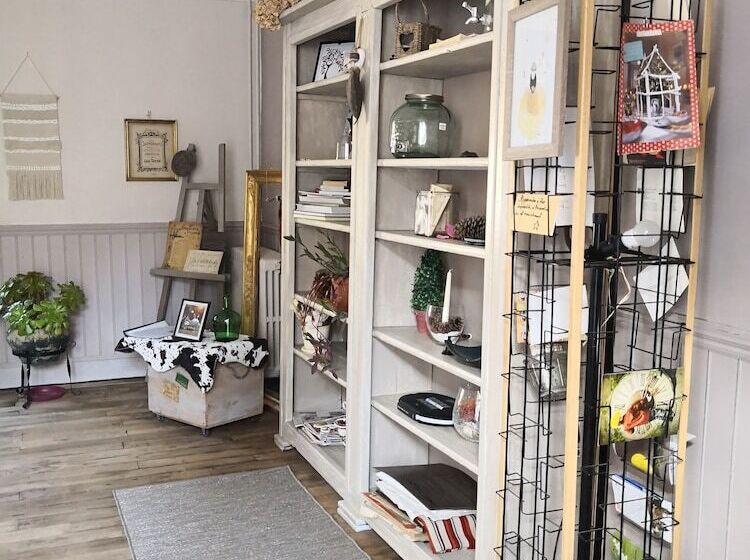 مبيت وإفطار Naturaform