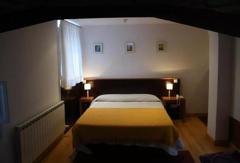 ホテル Posada Giraldilla