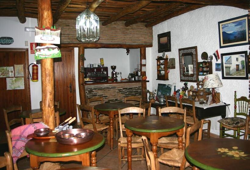 Hostal Las Terrazas De La Alpujarra