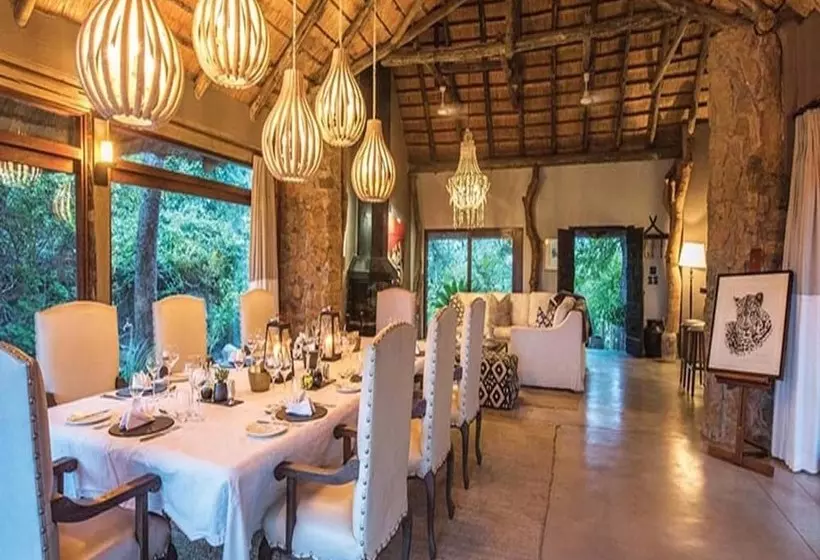 Hotelli Leopard Hills