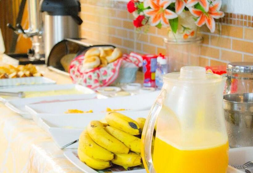 هتل & Restaurante Guarania