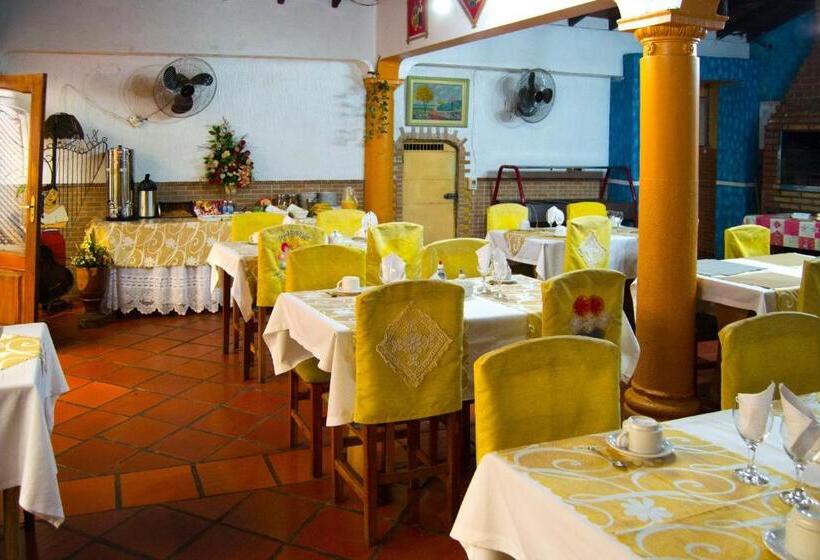 هتل & Restaurante Guarania