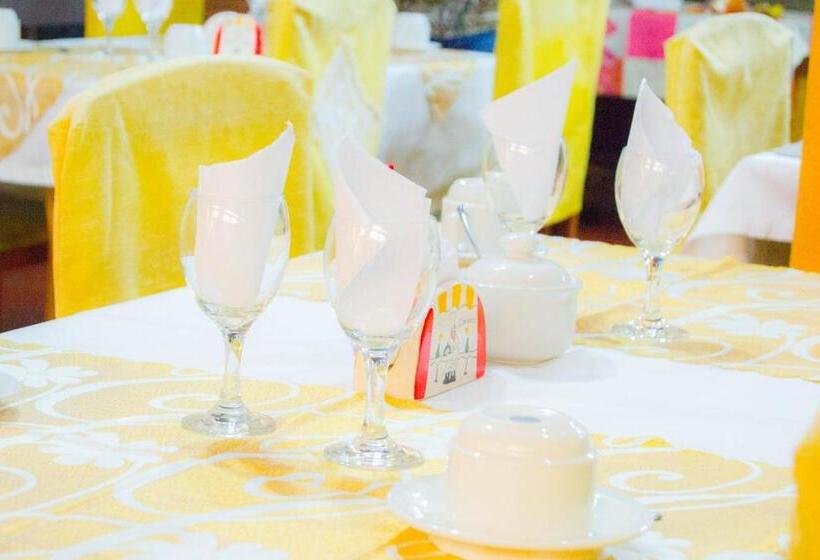 هتل & Restaurante Guarania