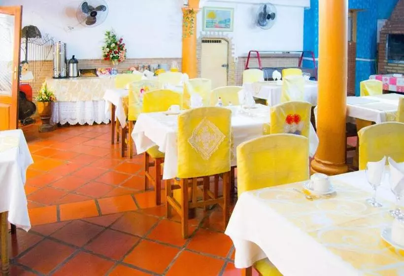 هتل & Restaurante Guarania