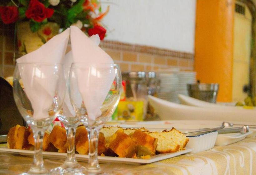 هتل & Restaurante Guarania