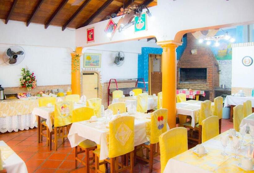 هتل & Restaurante Guarania