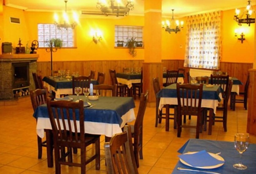 בית מלון כפרי Rural Huelde