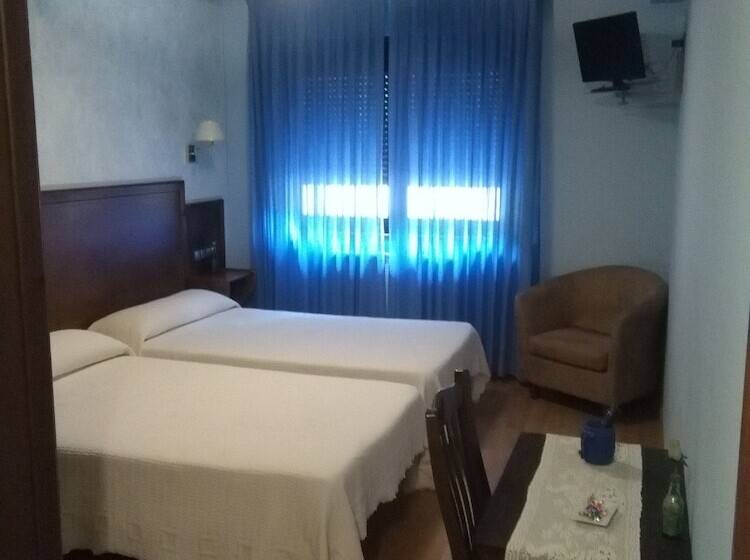 בית מלון כפרי Rural Huelde