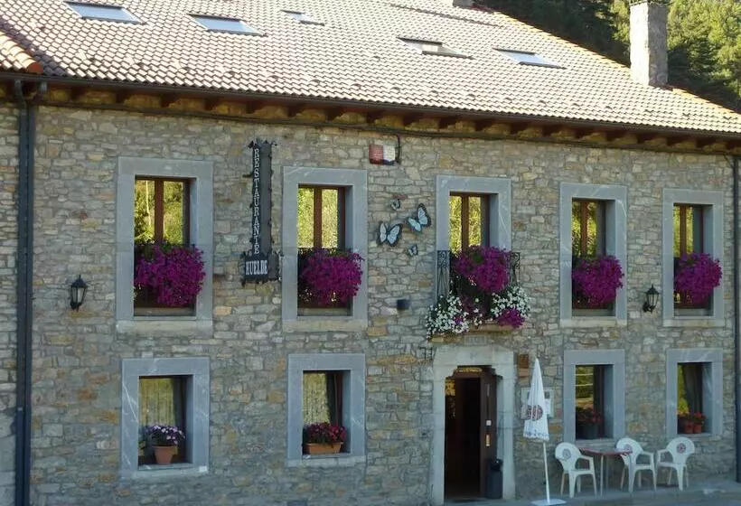 Hotelli Rural Huelde