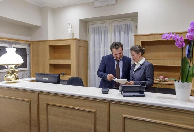 فندق Torino Porta Susa