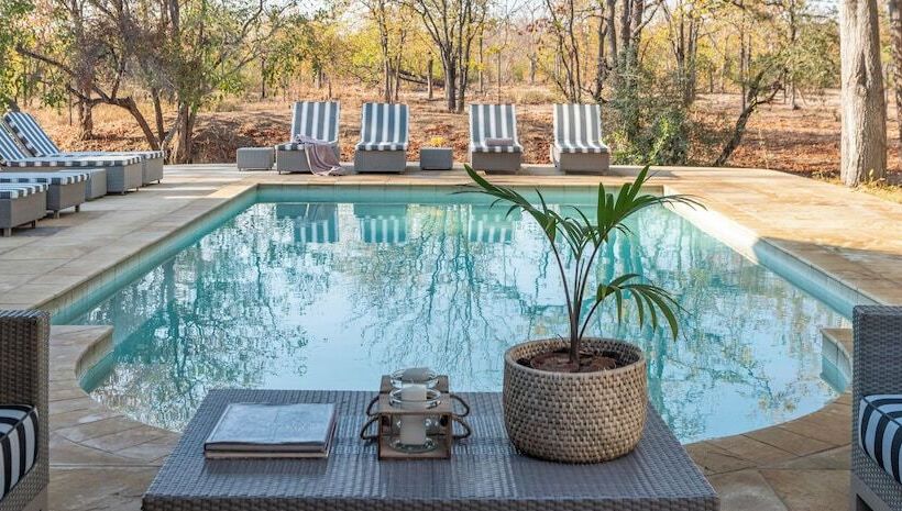 فندق Xanatseni Private Camp