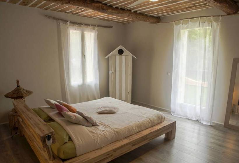 Le Manoir De Gémenos Gîte