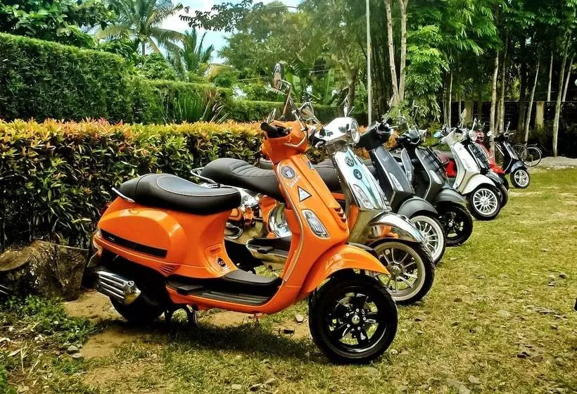 Loria Hotel Tagaytay