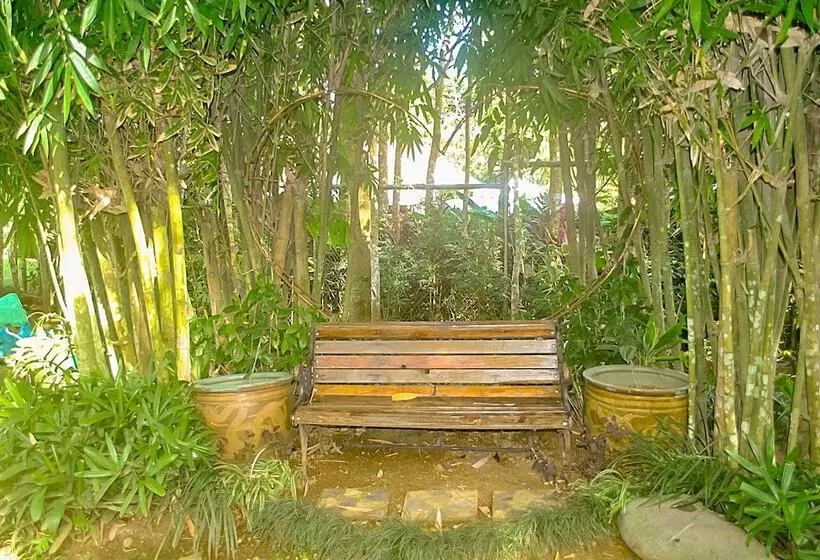 Loria Hotel Tagaytay