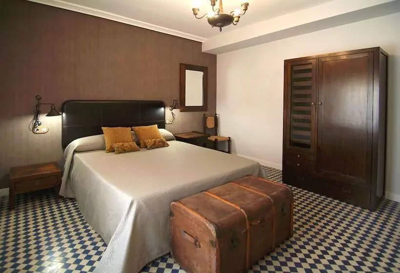 Casa Rural Palacete Magaña