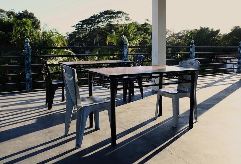 פנסיון Keen's Place